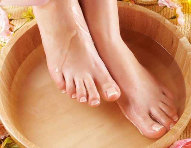 foot bath against fungal infections